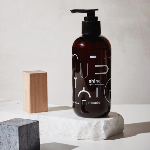 Minimalist packaging Shine Maude